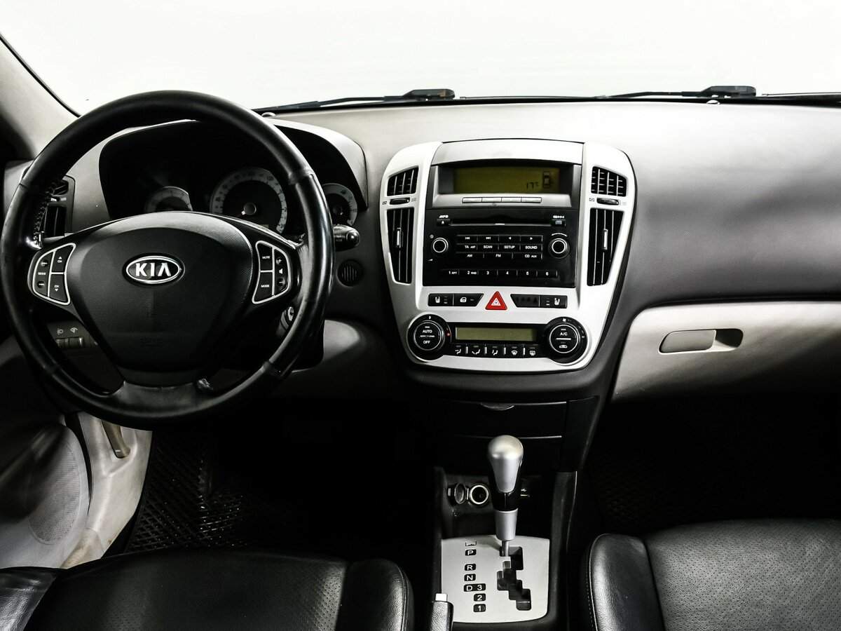Kia Ceed с пробегом — 2008 год. Фото: #10