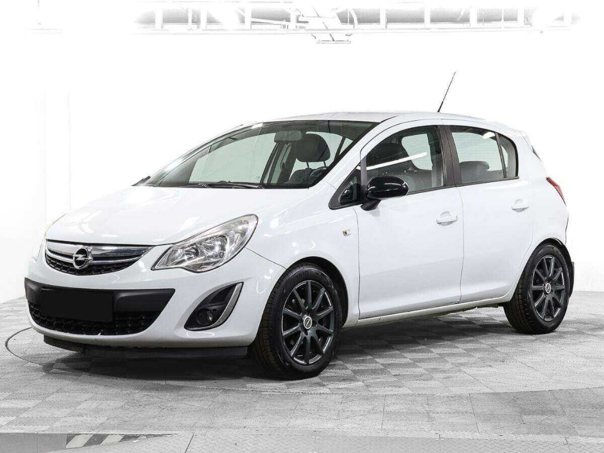 Opel Corsa с пробегом — 2011 год. Фото: #0