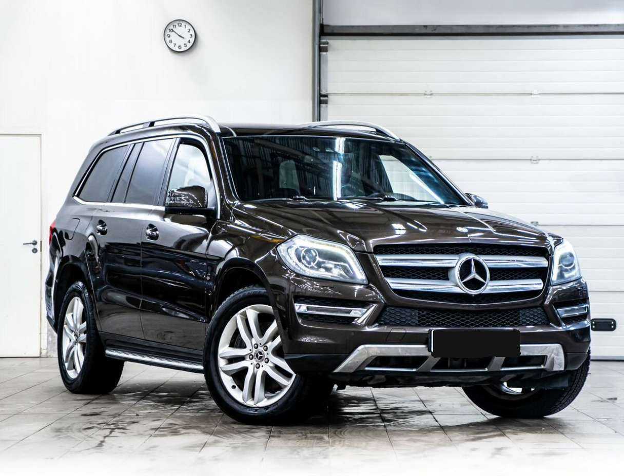 Mercedes-Benz GL-Класс с пробегом — 2013 год. Фото: #1