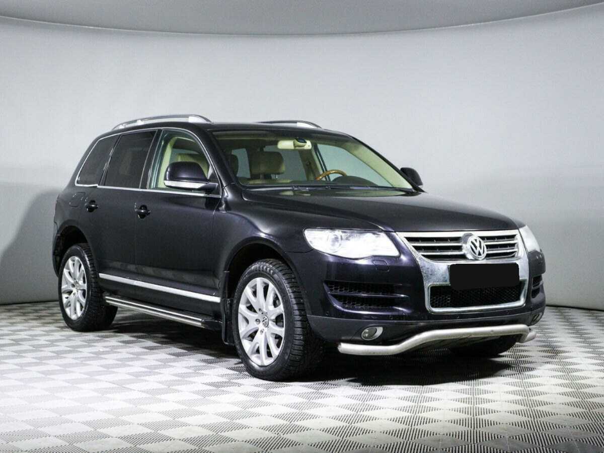 Volkswagen Touareg с пробегом — 2008 год. Фото: #2