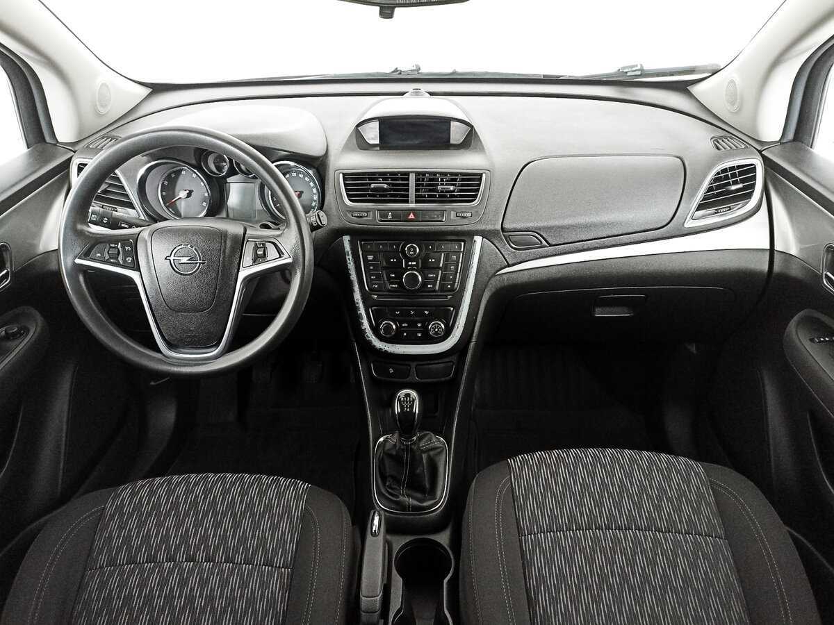 Opel Mokka с пробегом — 2014 год. Фото: #13