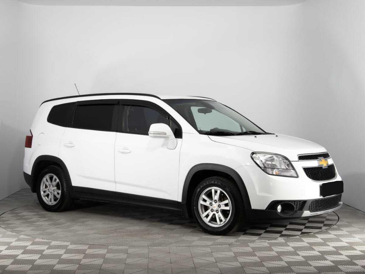 Chevrolet Orlando с пробегом — 2014 год. Фото: #2