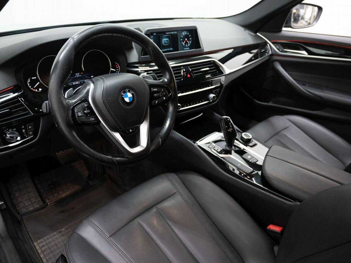 BMW 5 серии с пробегом — 2019 год. Фото: #6