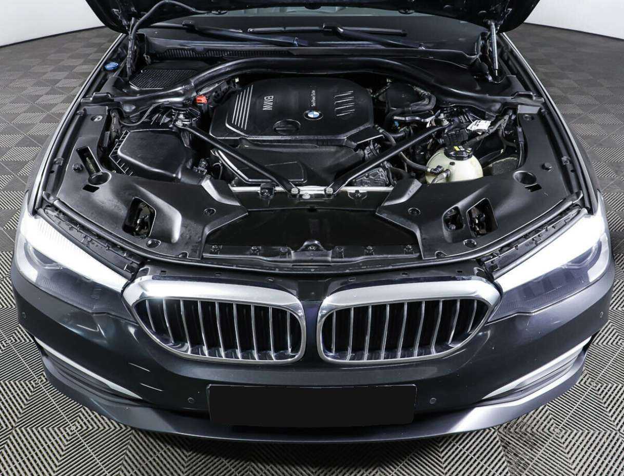 BMW 5 серии с пробегом — 2017 год. Фото: #8