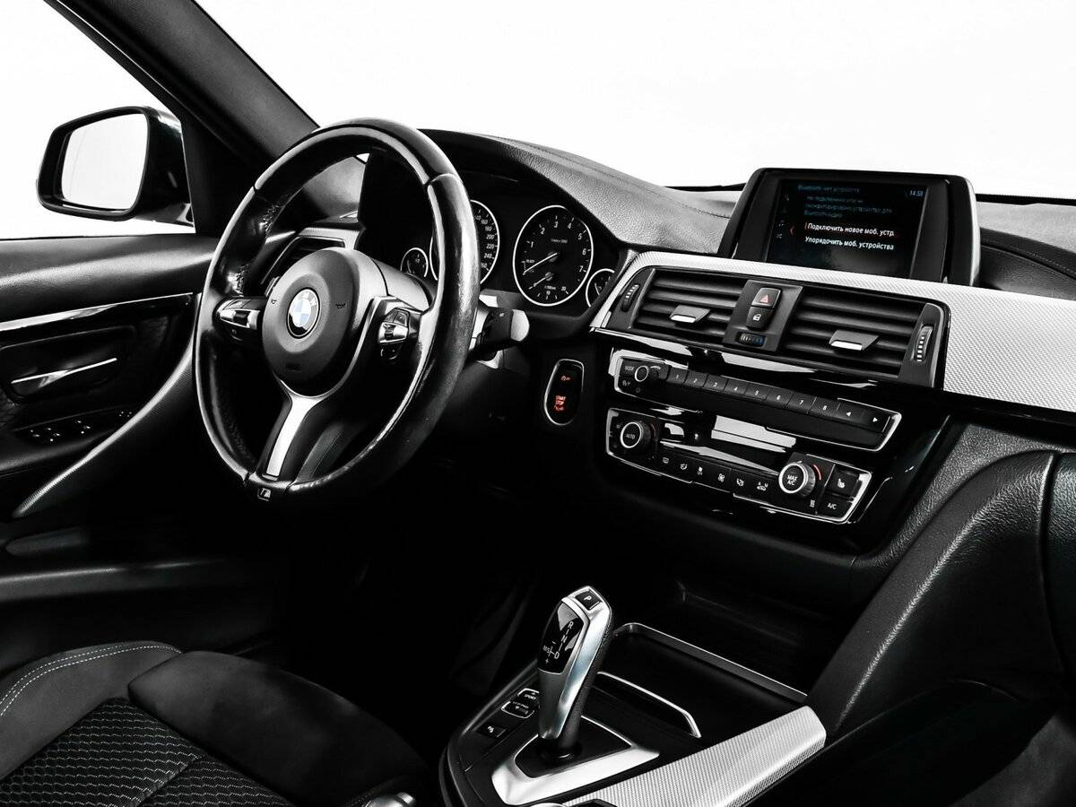 BMW 3 серии с пробегом — 2017 год. Фото: #8