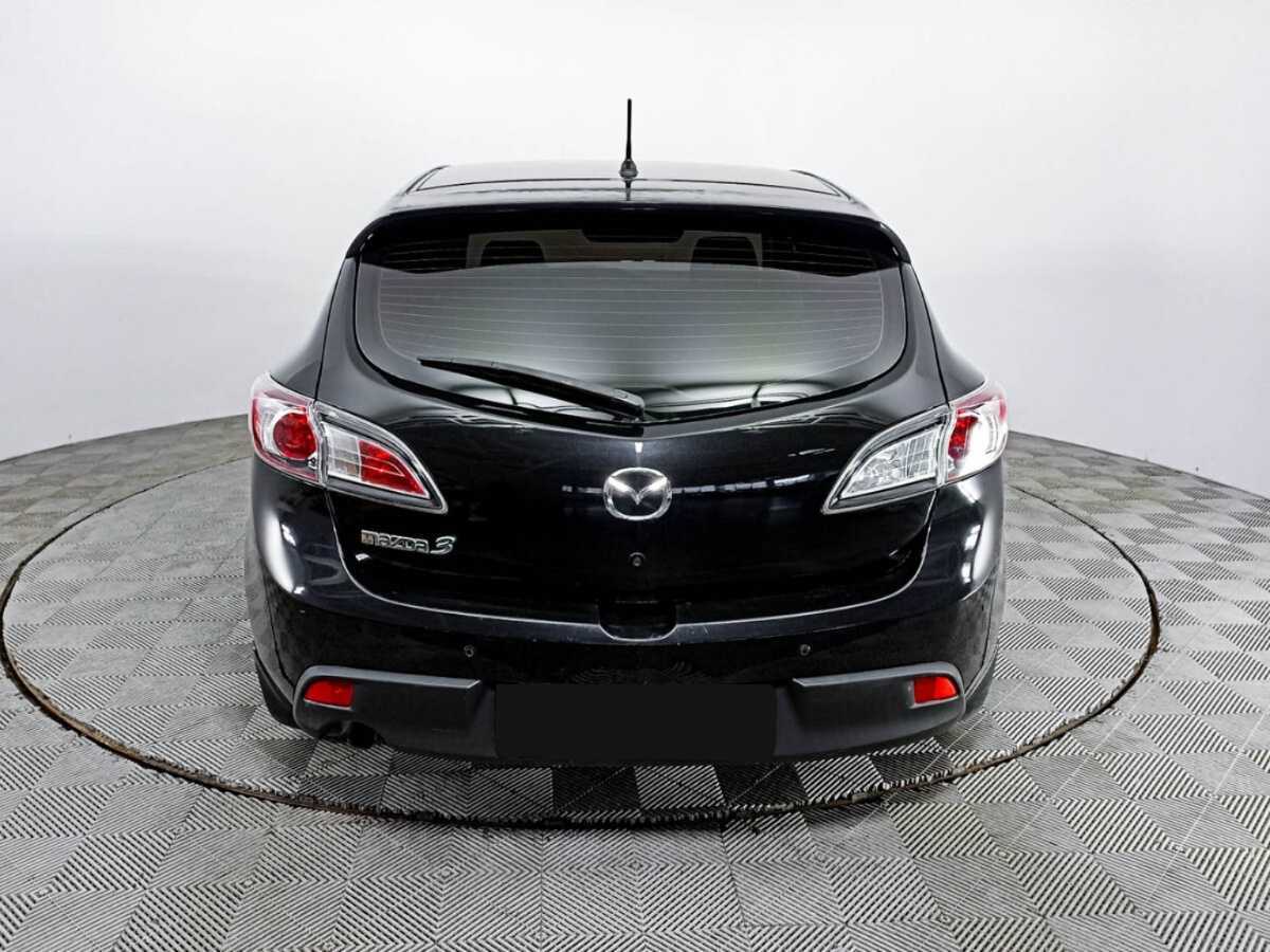 Mazda 3 с пробегом — 2010 год. Фото: #5