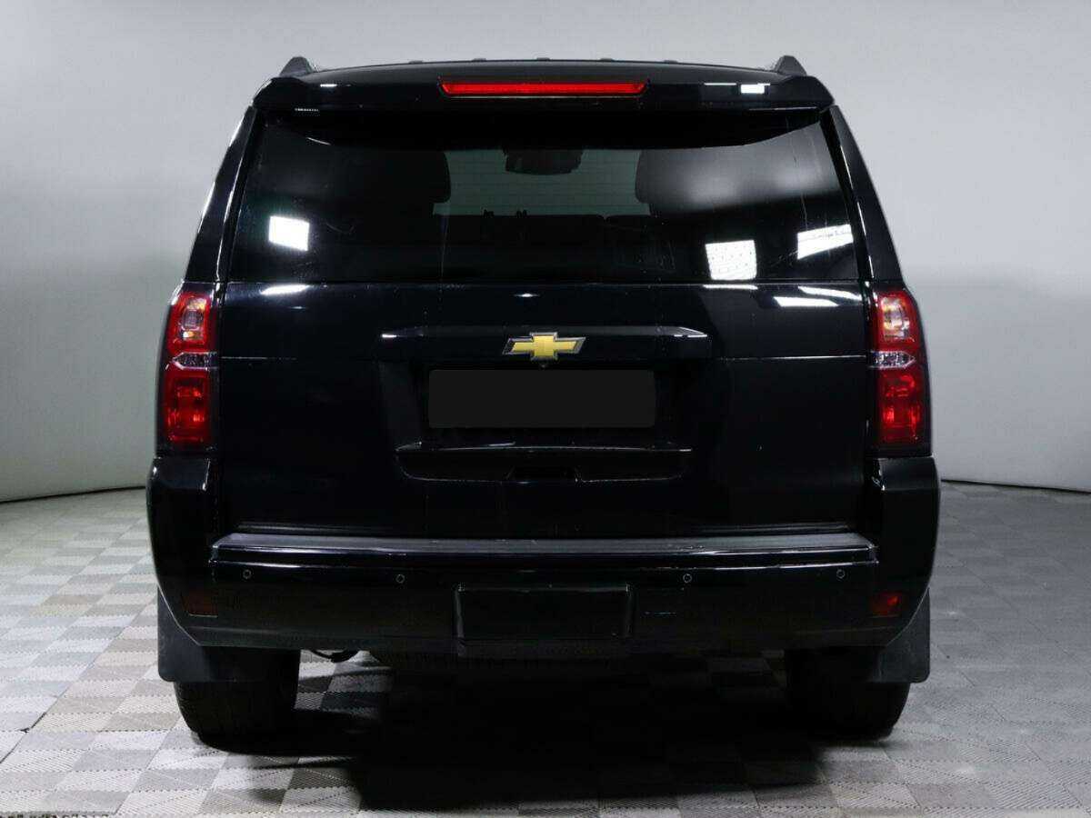 Chevrolet Tahoe с пробегом — 2016 год. Фото: #5