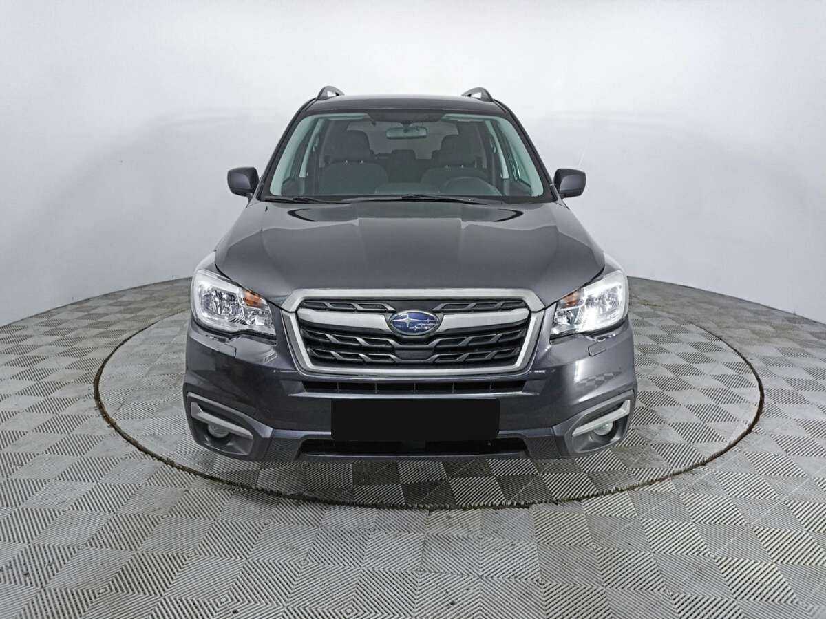Subaru Forester с пробегом — 2017 год. Фото: #1