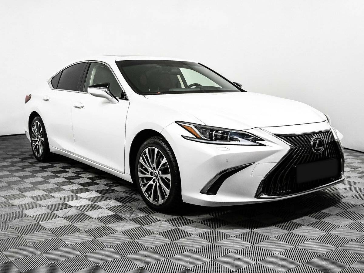 Lexus ES с пробегом — 2021 год. Фото: #2