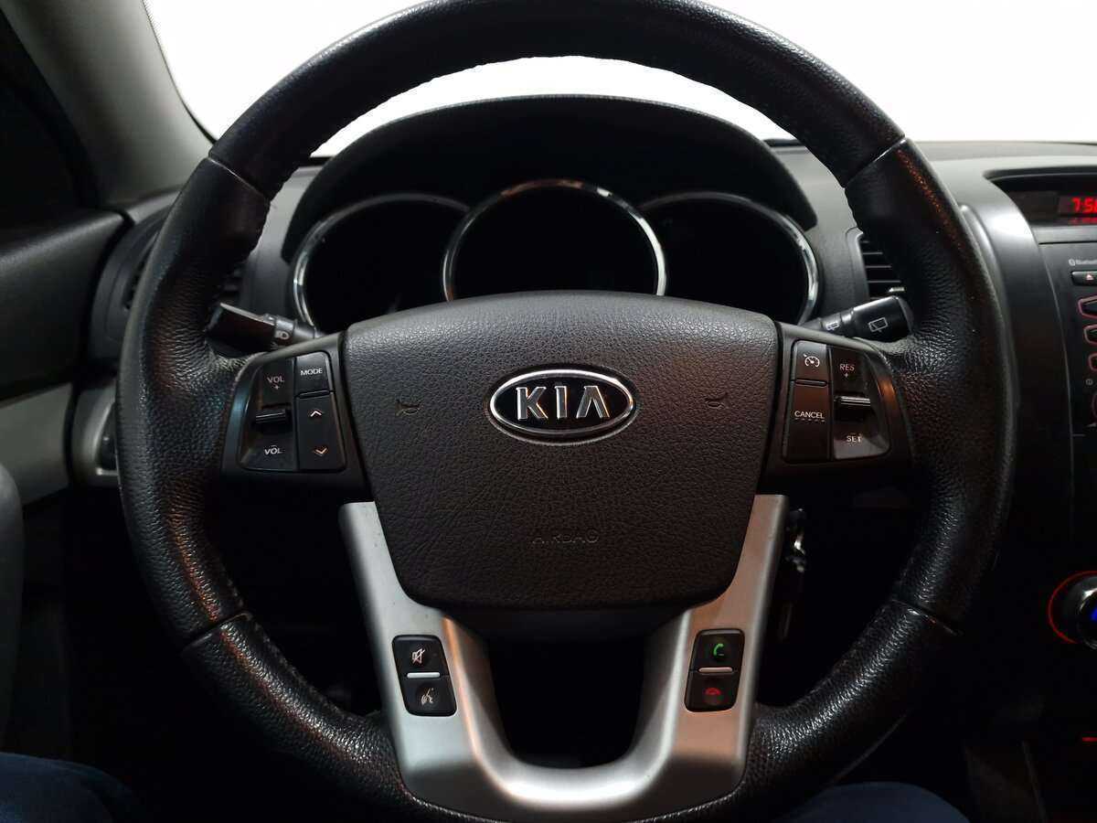 Kia Sorento с пробегом — 2012 год. Фото: #5