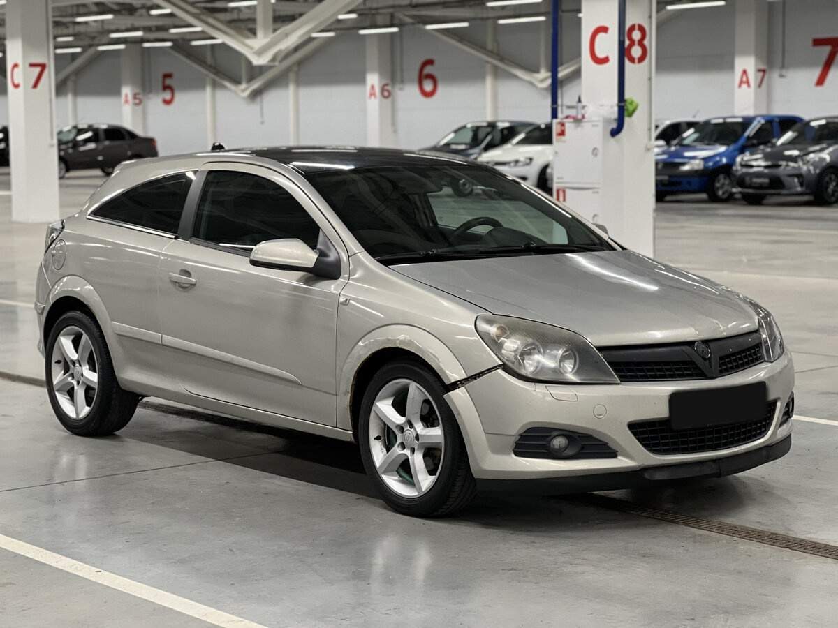 Opel Astra с пробегом — 2008 год. Фото: #2