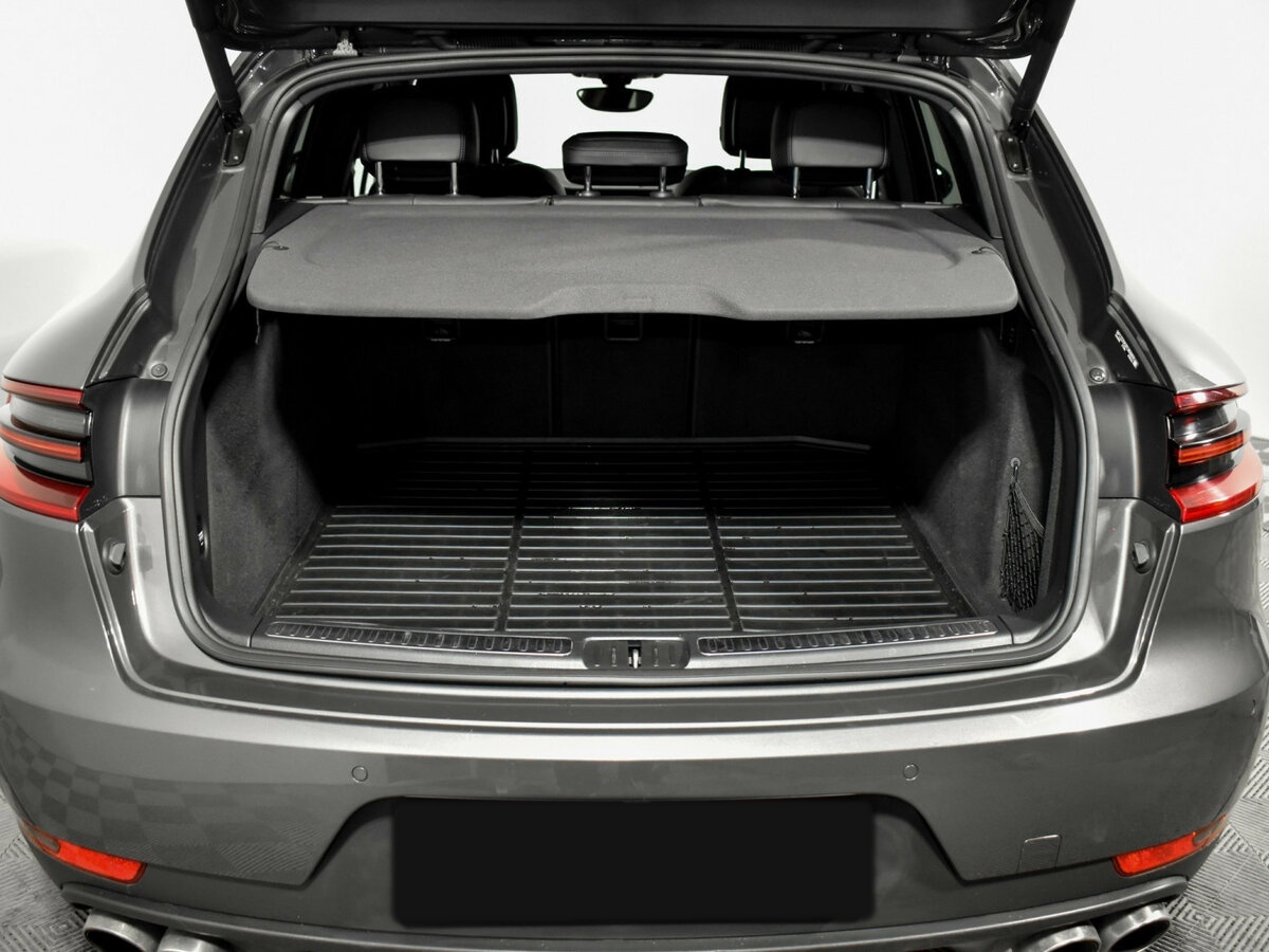 Porsche Macan с пробегом — 2014 год. Фото: #18