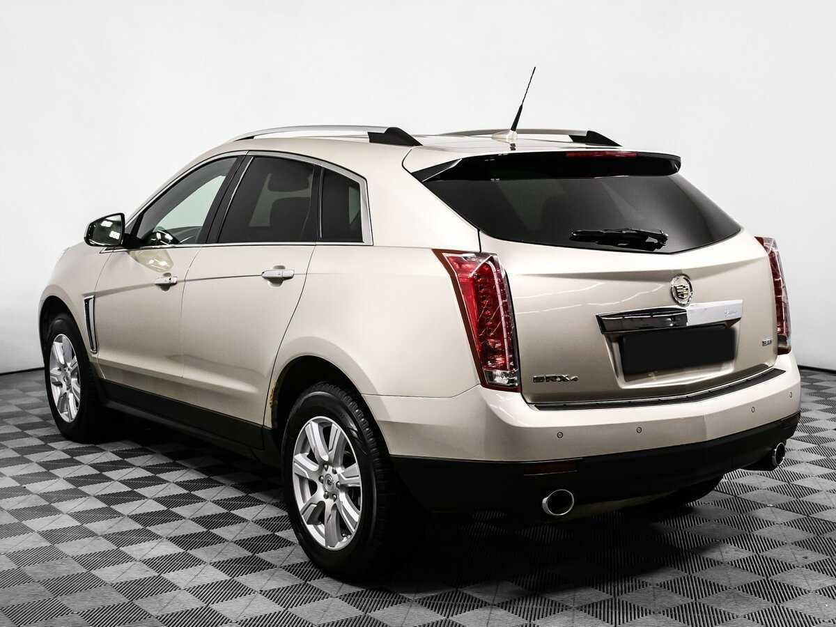 Cadillac SRX с пробегом — 2013 год. Фото: #6