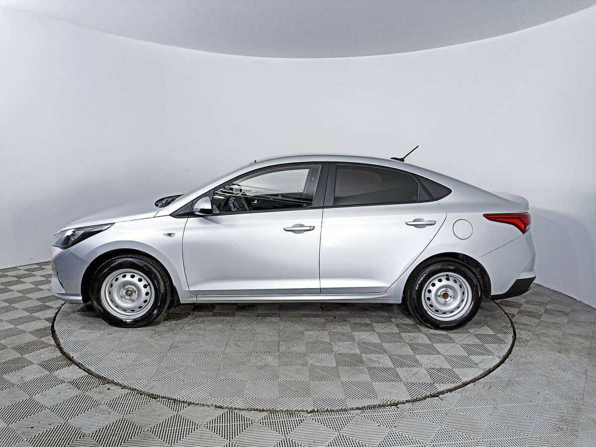 Hyundai Solaris с пробегом — 2020 год. Фото: #7