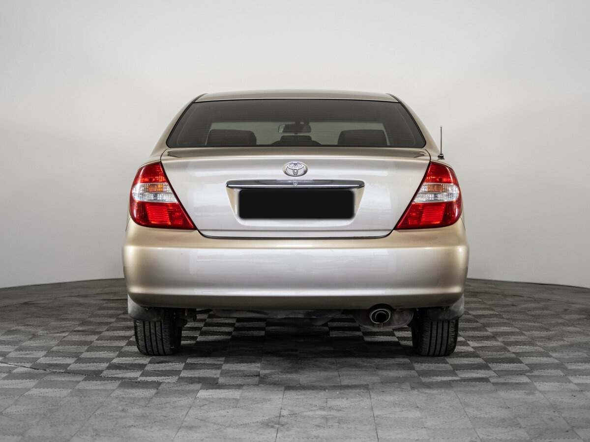 Toyota Camry с пробегом — 2003 год. Фото: #4