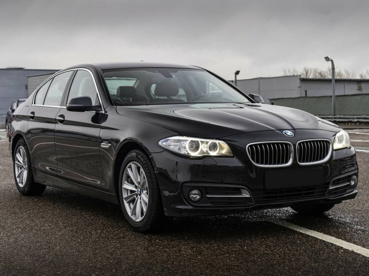 BMW 5 серии с пробегом — 2016 год. Фото: #2