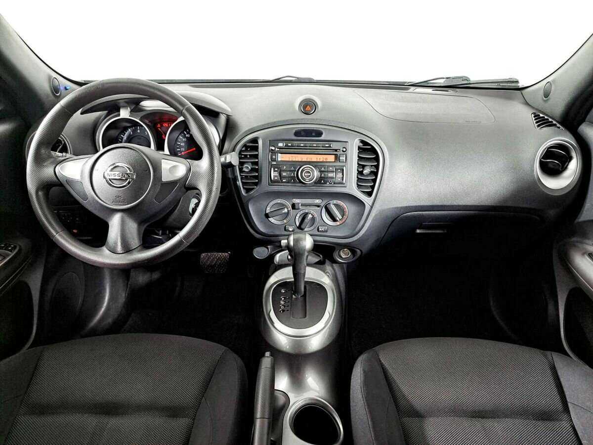 Nissan Juke с пробегом — 2013 год. Фото: #11