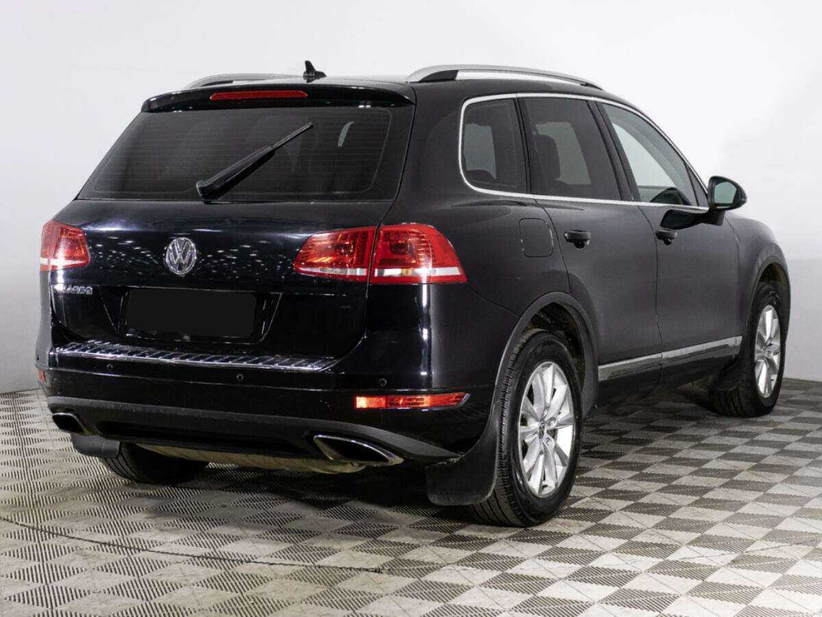 Volkswagen Touareg с пробегом — 2011 год. Фото: #4
