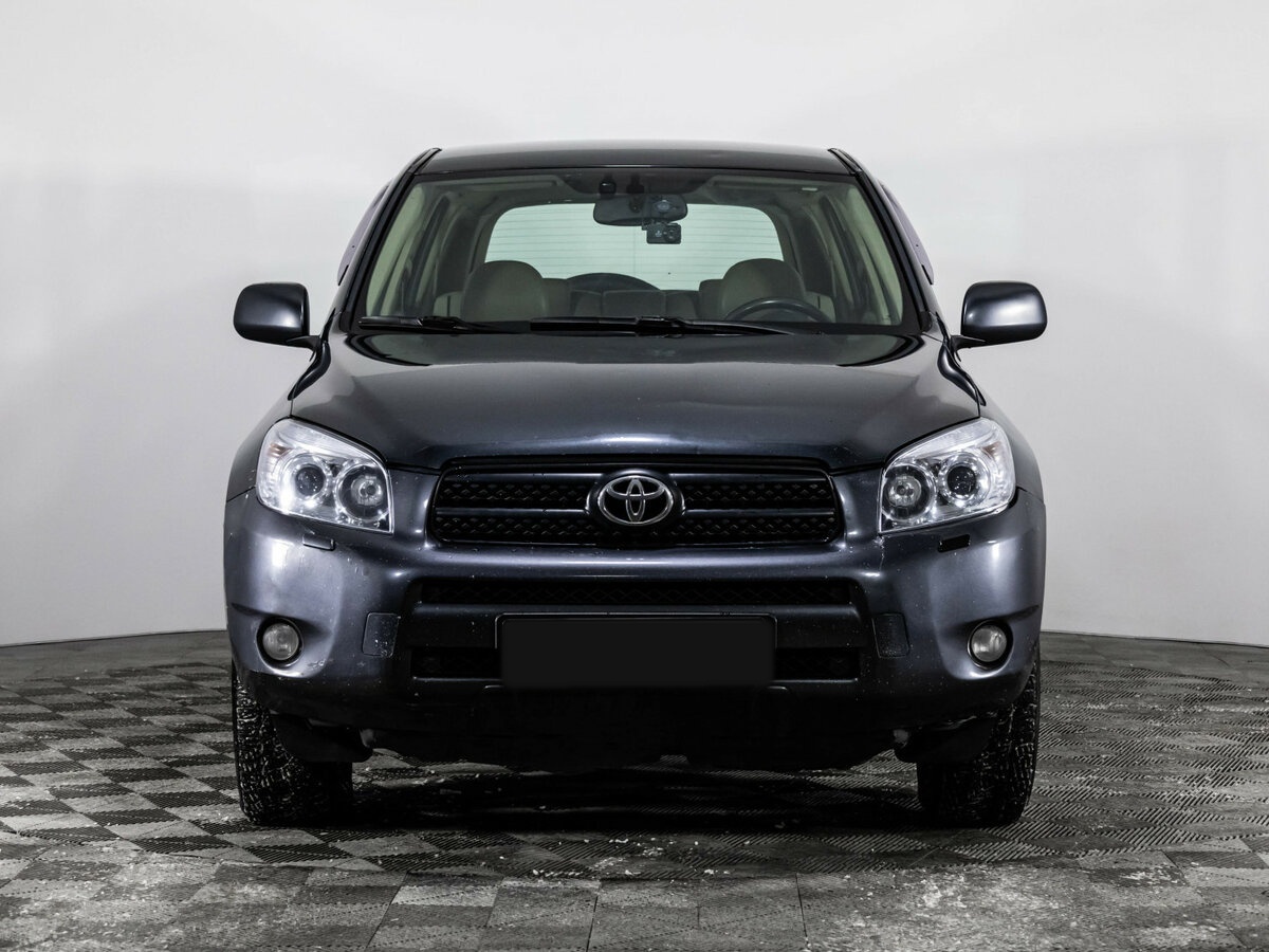 Toyota RAV4 с пробегом — 2006 год. Фото: #1