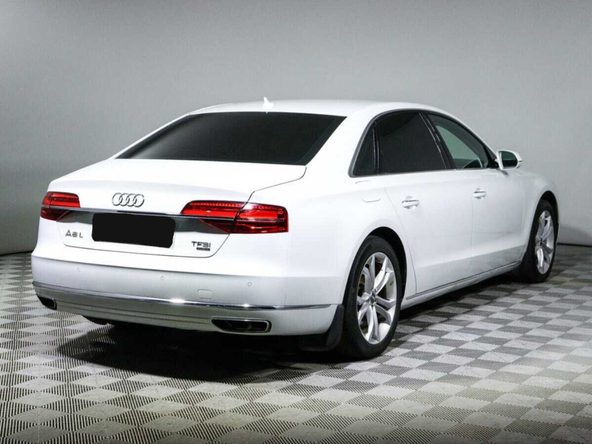 Audi A8 с пробегом — 2015 год. Фото: #3