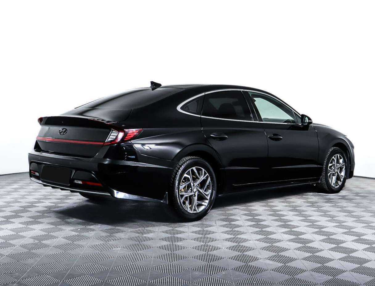 Hyundai Sonata с пробегом — 2020 год. Фото: #4