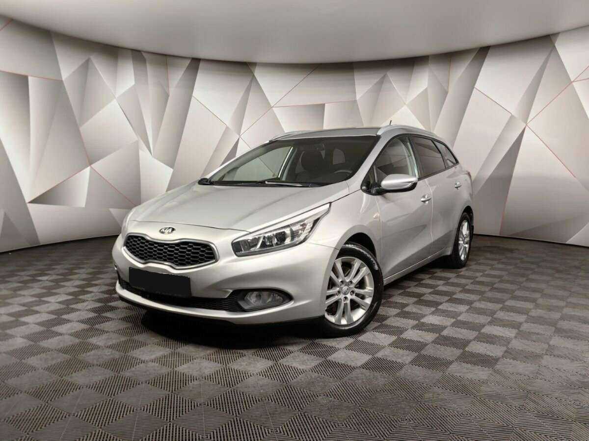 Kia Ceed с пробегом — 2015 год. Фото: #0