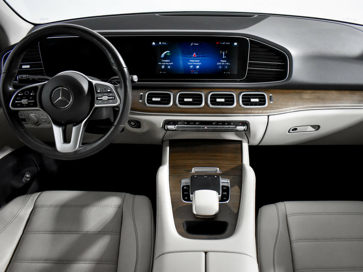 Mercedes-Benz GLE с пробегом — 2019 год. Фото: #11
