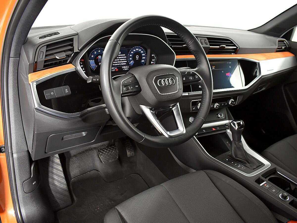 Audi Q3 с пробегом — 2019 год. Фото: #8