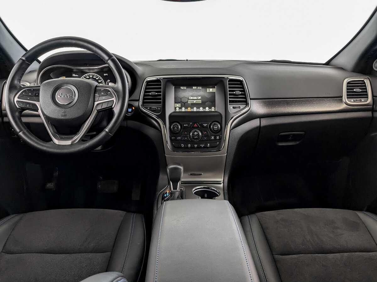 Jeep Grand Cherokee с пробегом — 2018 год. Фото: #12