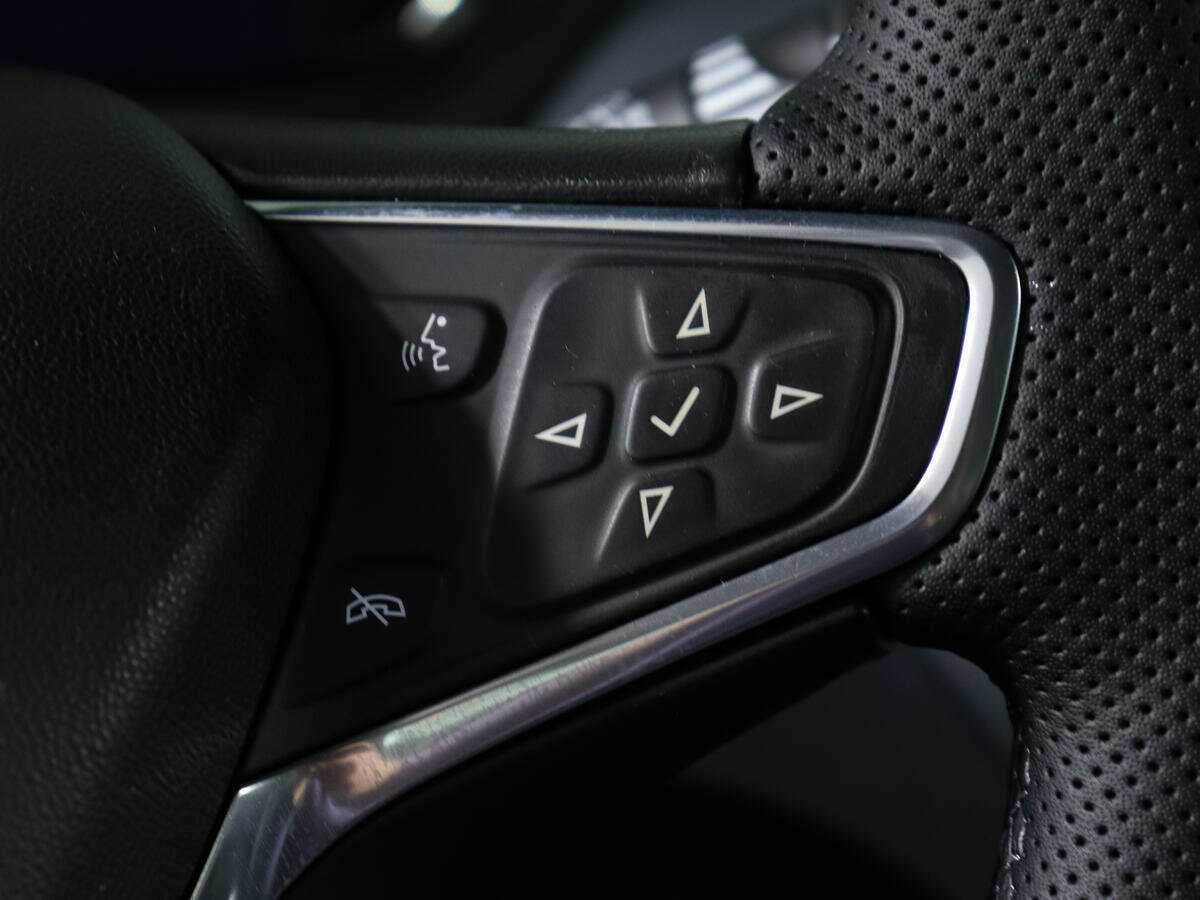 Chevrolet Bolt с пробегом — 2017 год. Фото: #18