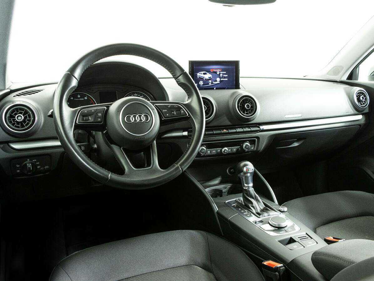 Audi A3 с пробегом — 2018 год. Фото: #10