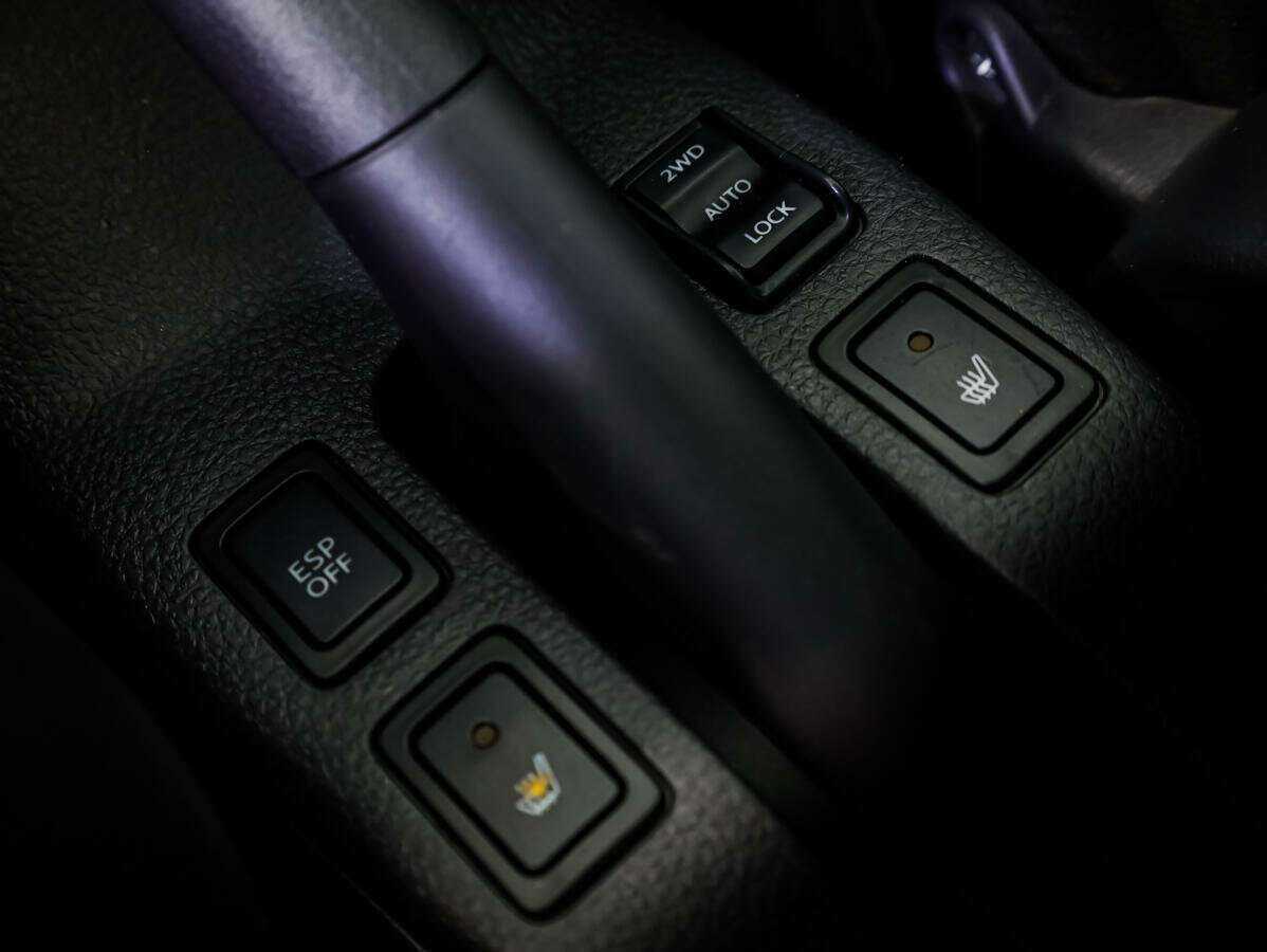 Suzuki SX4 с пробегом — 2011 год. Фото: #13