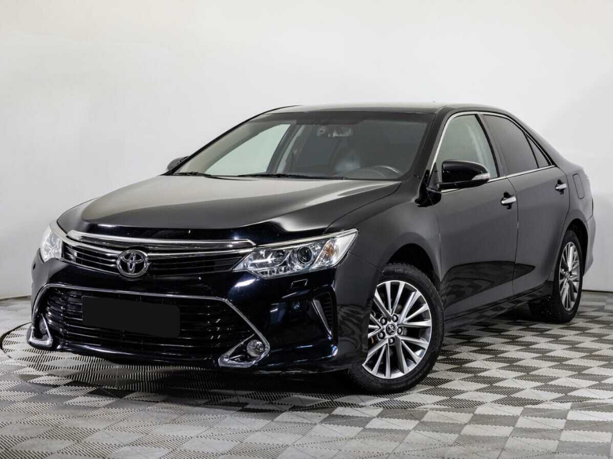Toyota Camry с пробегом — 2016 год. Посмотреть фото