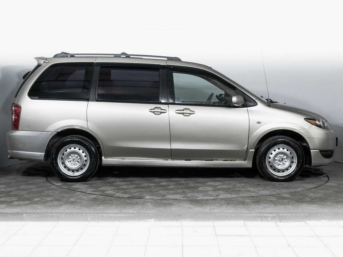 Mazda MPV с пробегом — 2003 год. Фото: #3