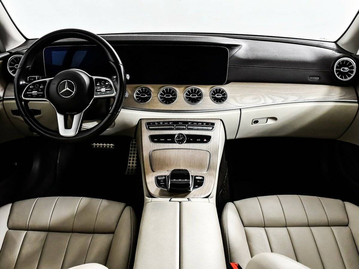 Mercedes-Benz E-Класс с пробегом — 2019 год. Фото: #10