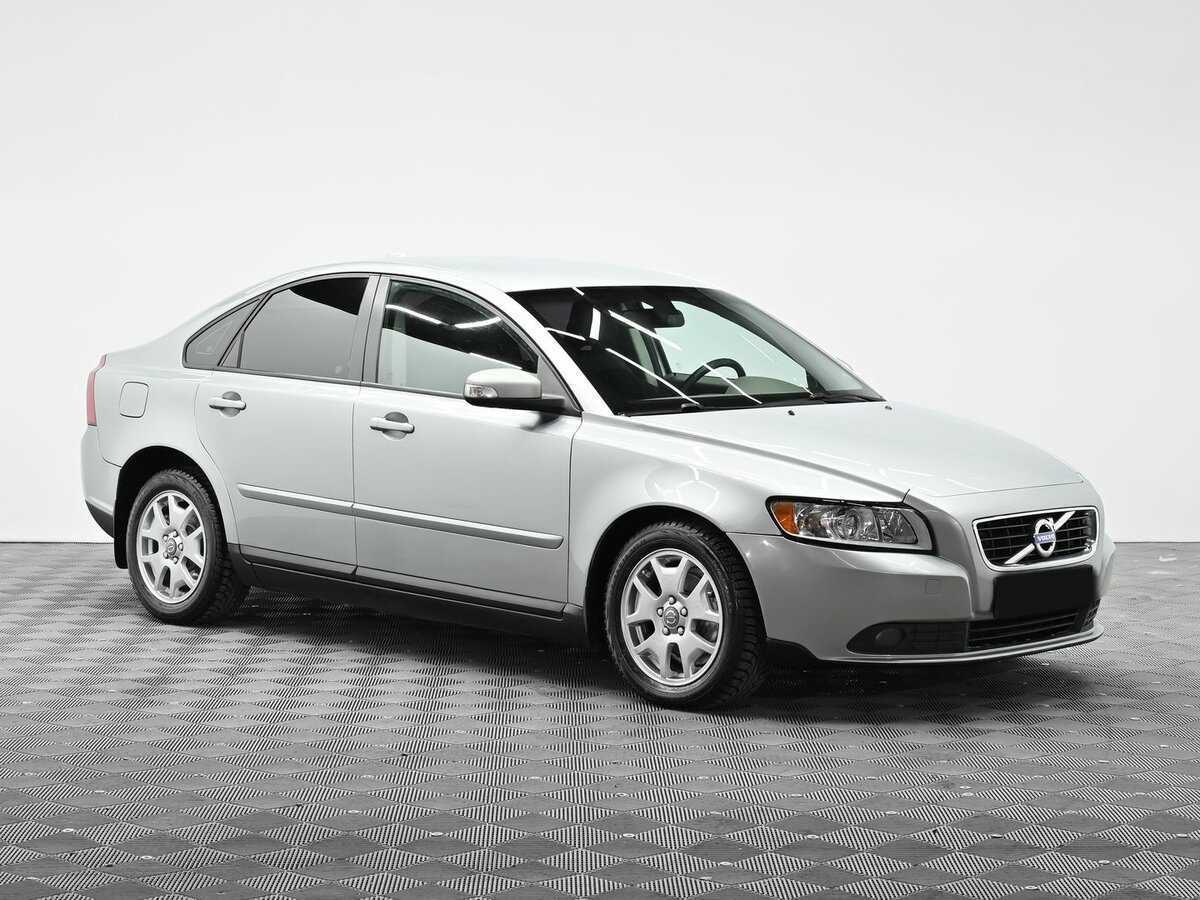 Volvo S40 с пробегом — 2008 год. Фото: #1