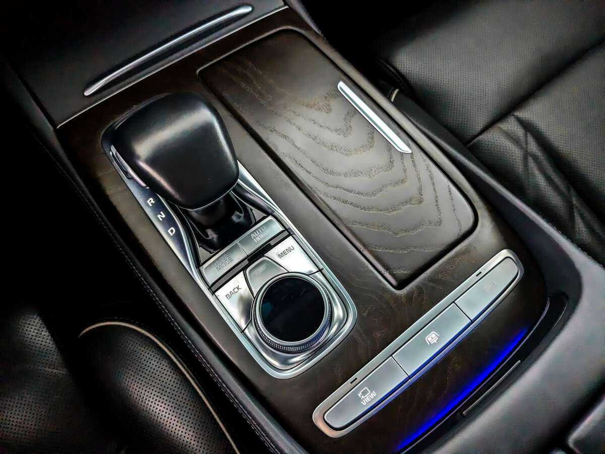 Kia K900 с пробегом — 2022 год. Фото: #21