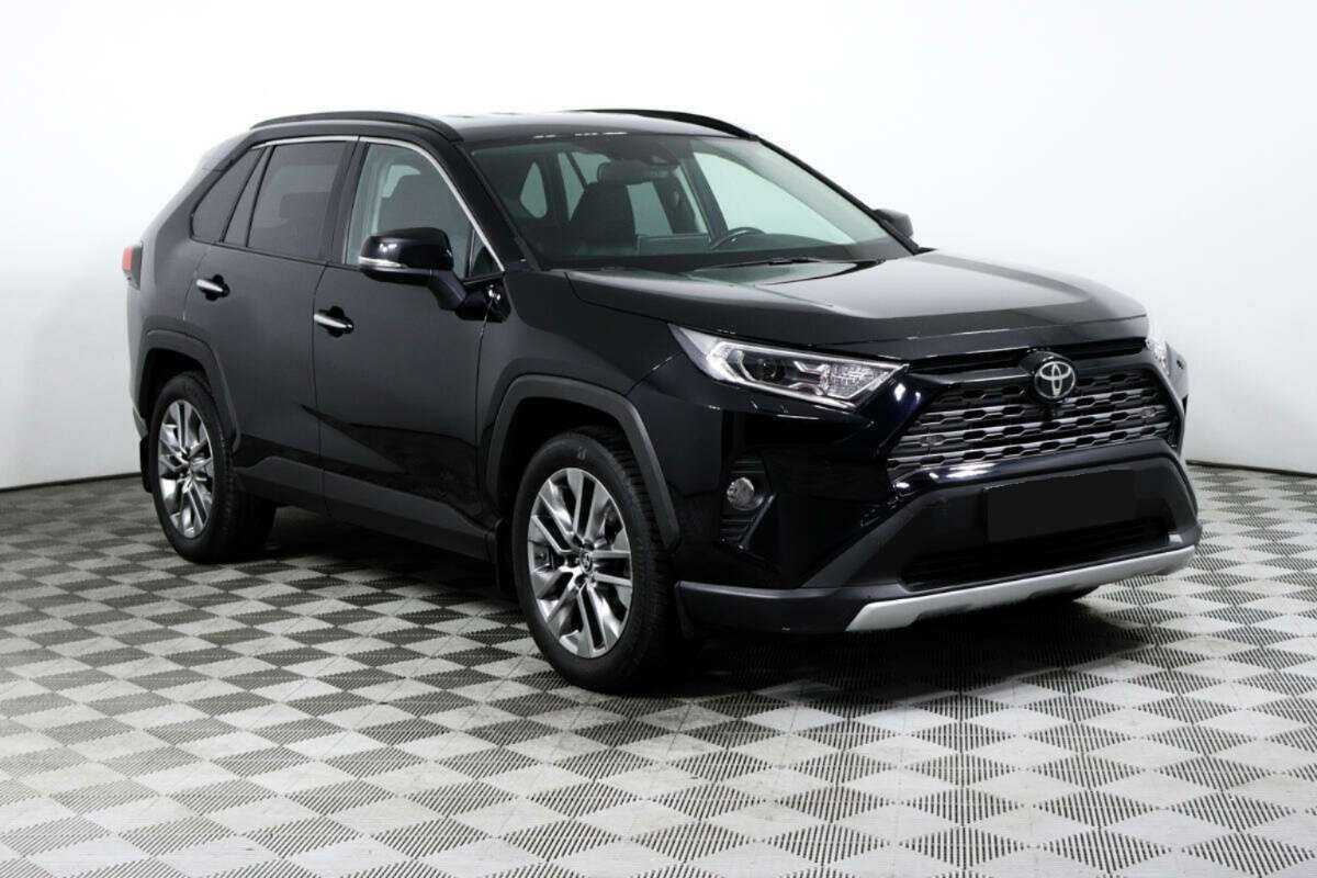 Toyota RAV4 с пробегом — 2019 год. Фото: #2