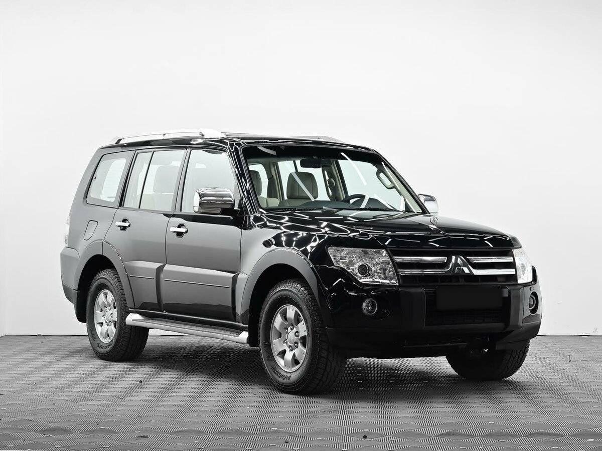 Mitsubishi Pajero с пробегом — 2008 год. Фото: #1