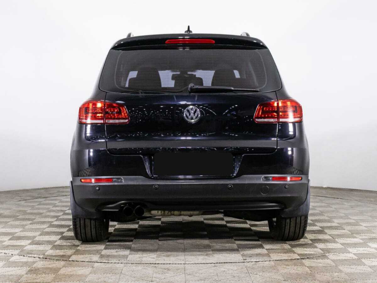 Volkswagen Tiguan с пробегом — 2015 год. Фото: #5