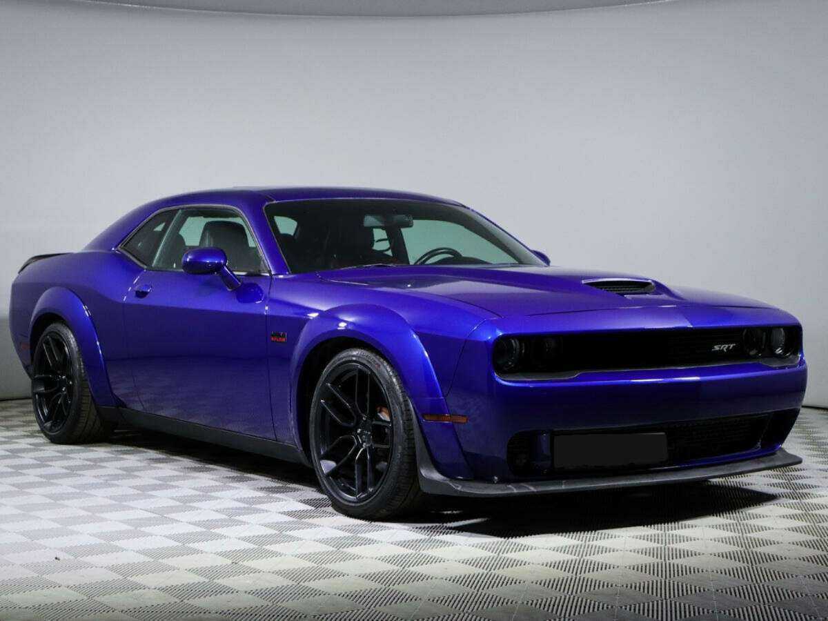 Dodge Challenger с пробегом — 2020 год. Фото: #2