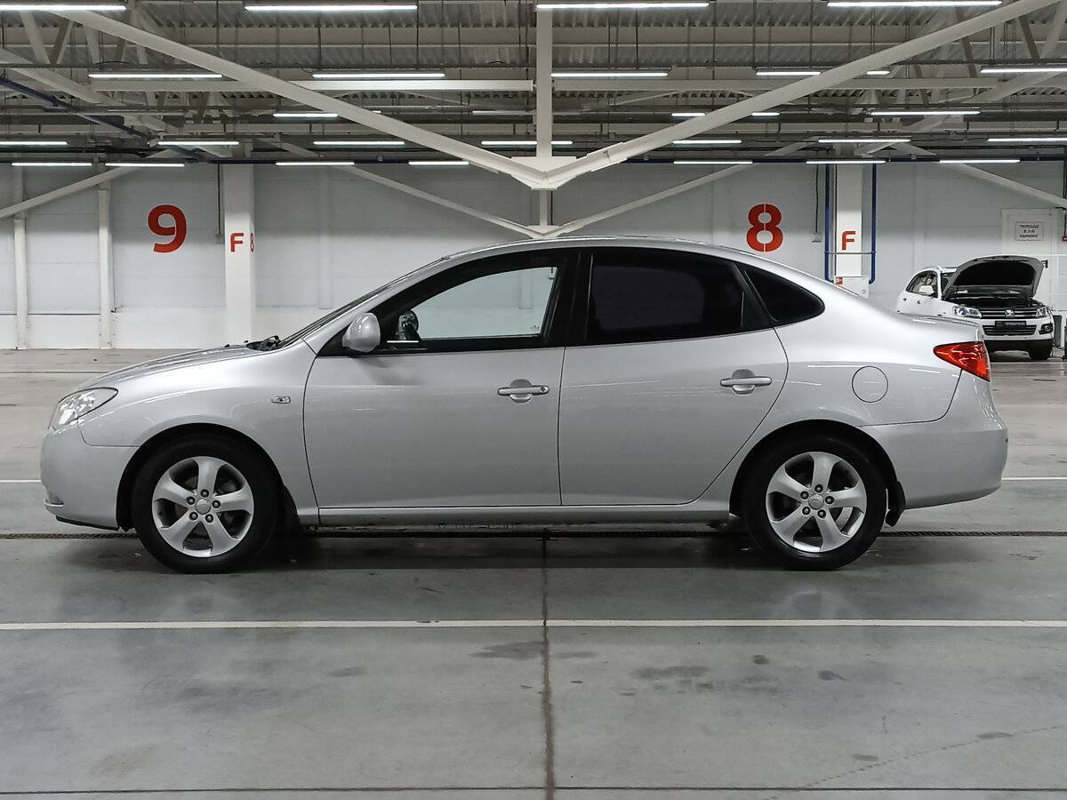 Hyundai Elantra с пробегом — 2007 год. Фото: #7