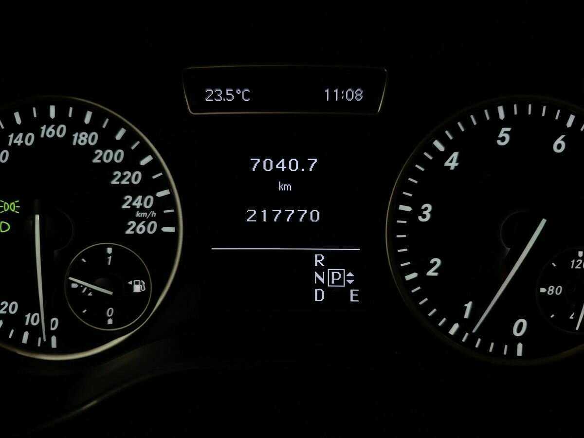 Mercedes-Benz A-Класс с пробегом — 2014 год. Фото: #15