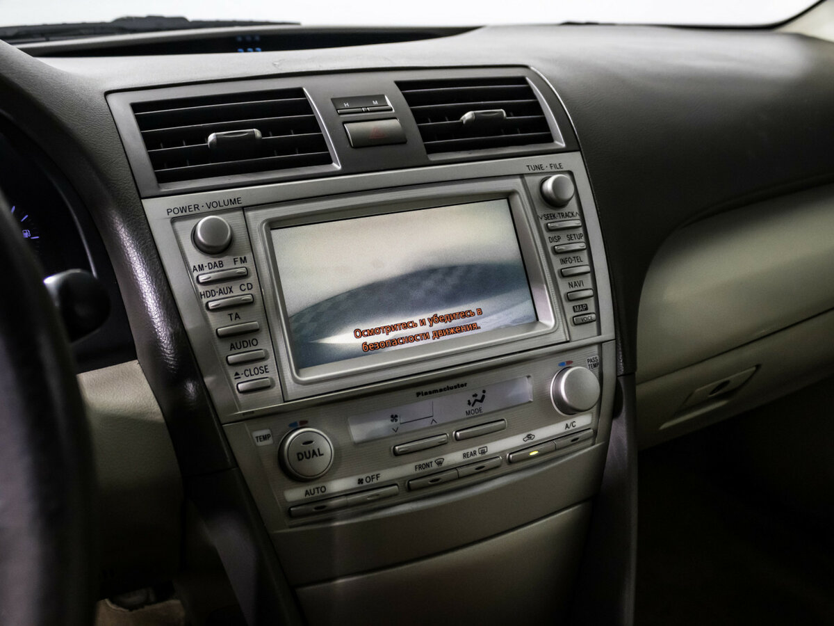 Toyota Camry с пробегом — 2011 год. Фото: #14