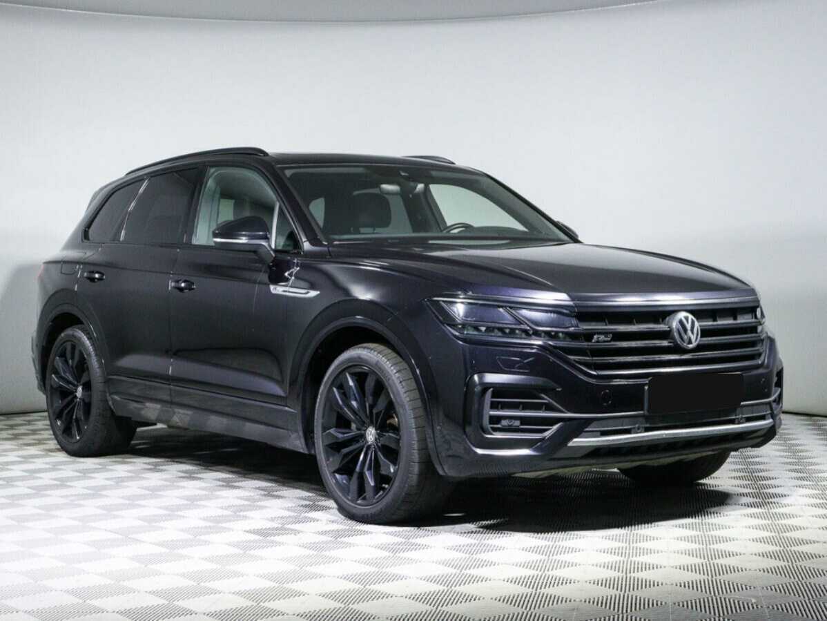Volkswagen Touareg с пробегом — 2020 год. Фото: #2