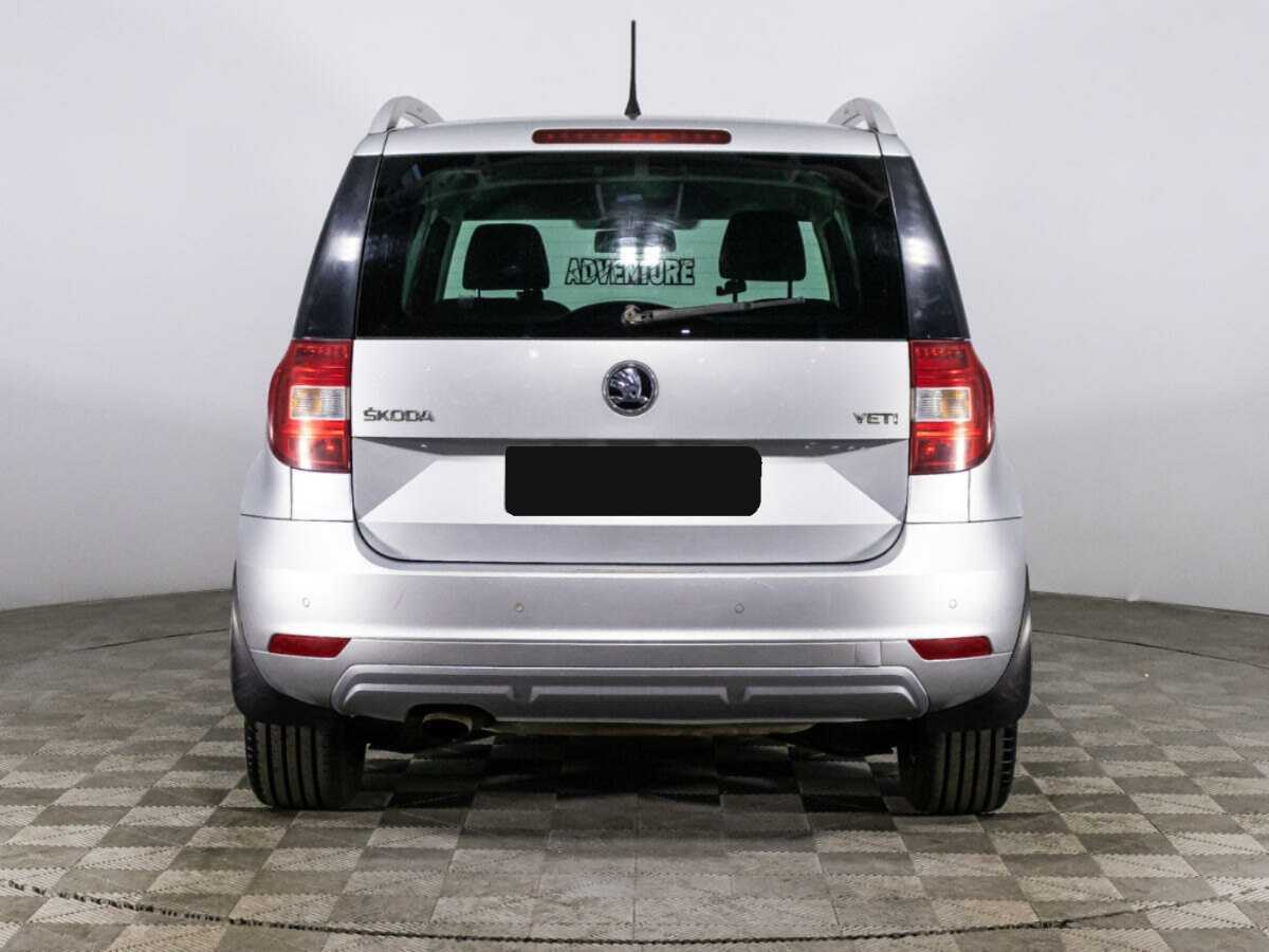 Skoda Yeti с пробегом — 2015 год. Фото: #5
