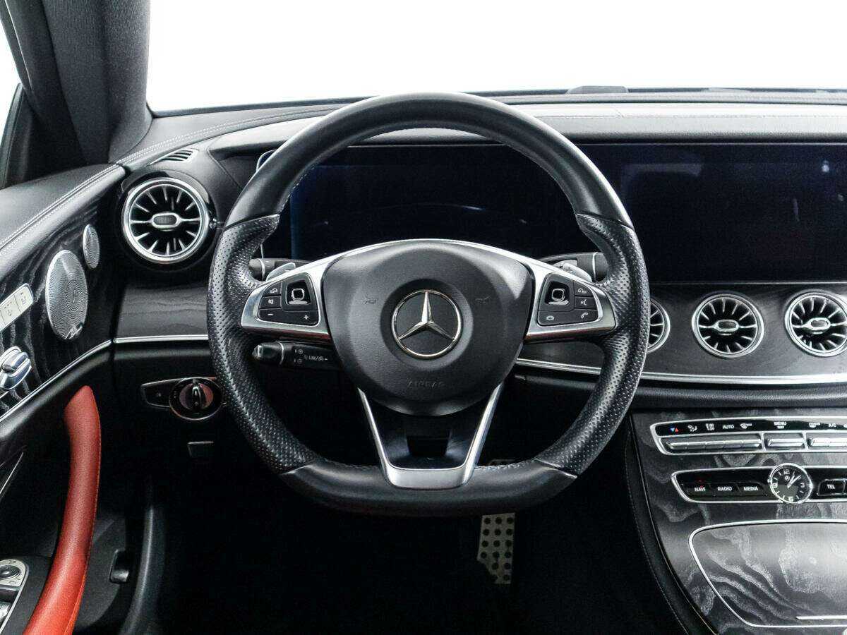 Mercedes-Benz E-Класс с пробегом — 2017 год. Фото: #20