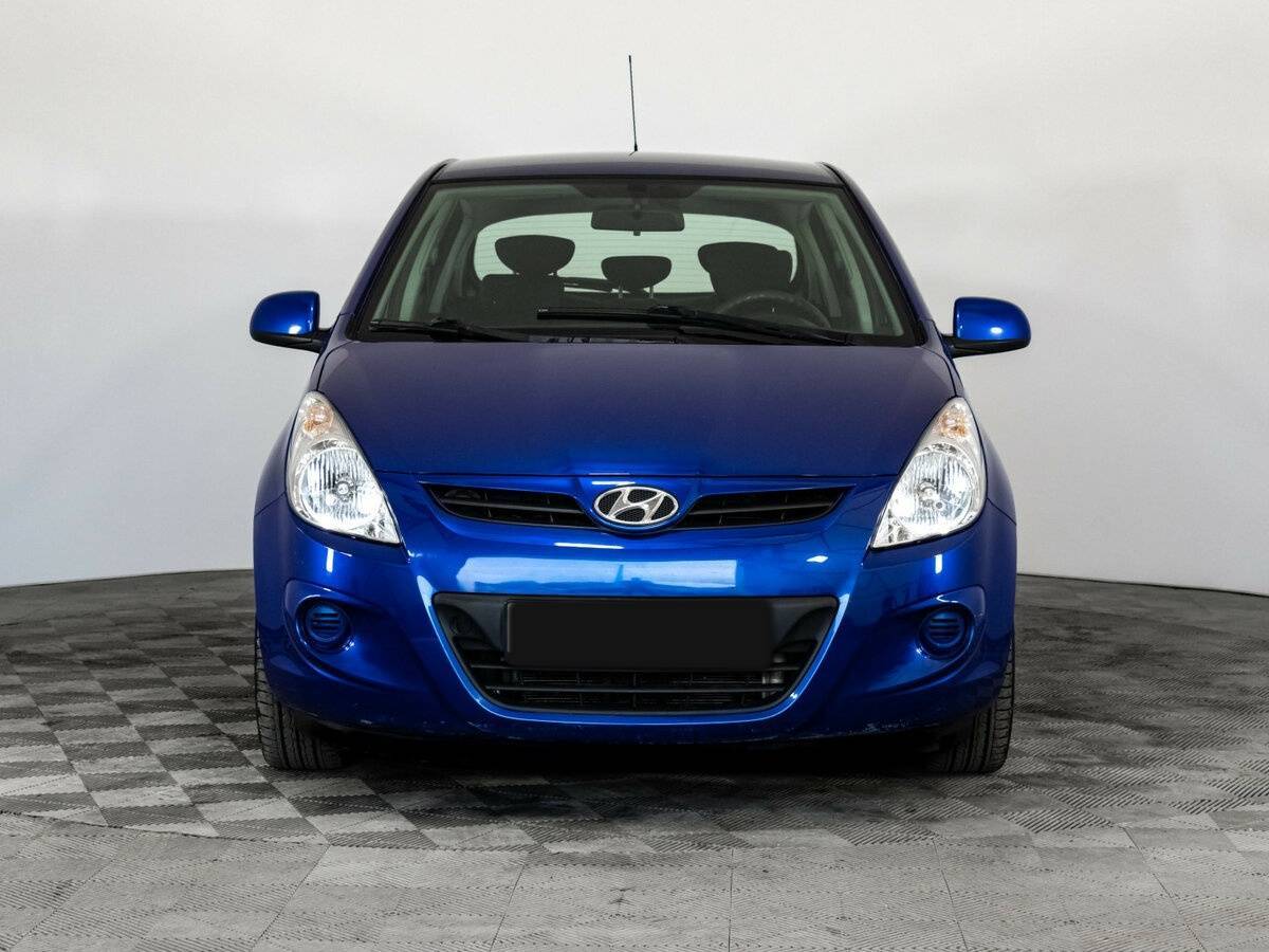Hyundai i20 с пробегом — 2010 год. Фото: #1
