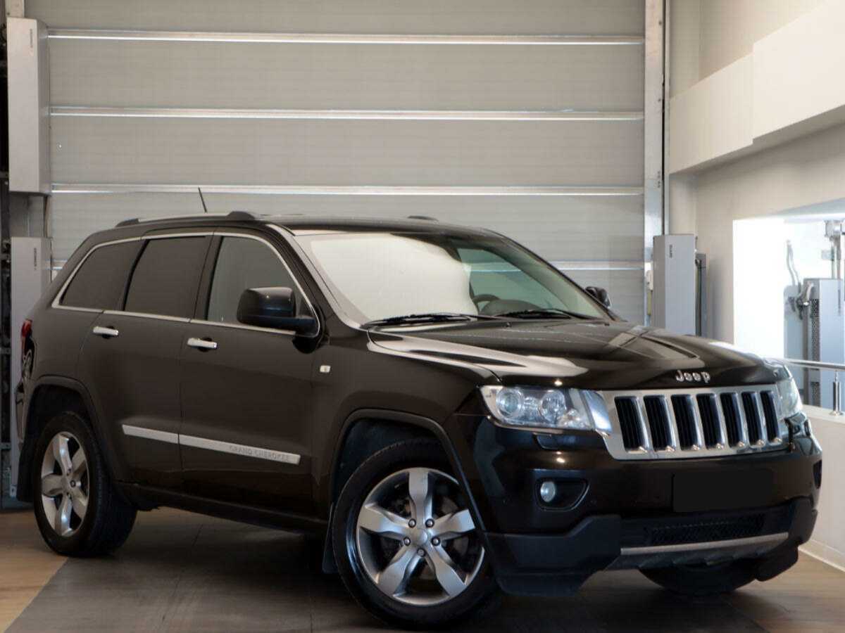 Jeep Grand Cherokee с пробегом — 2012 год. Фото: #2