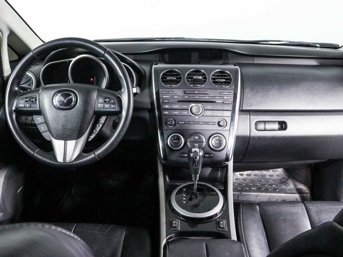 Mazda CX-7 с пробегом — 2011 год. Фото: #9